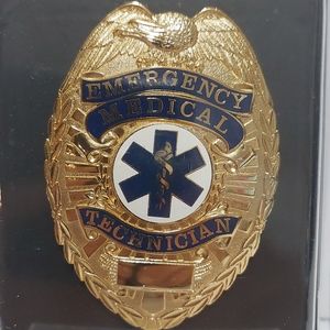 EMERGENCY MEDICAL TECHNICIAN Badge Shield EMT Tech Gold. Color Brand-New